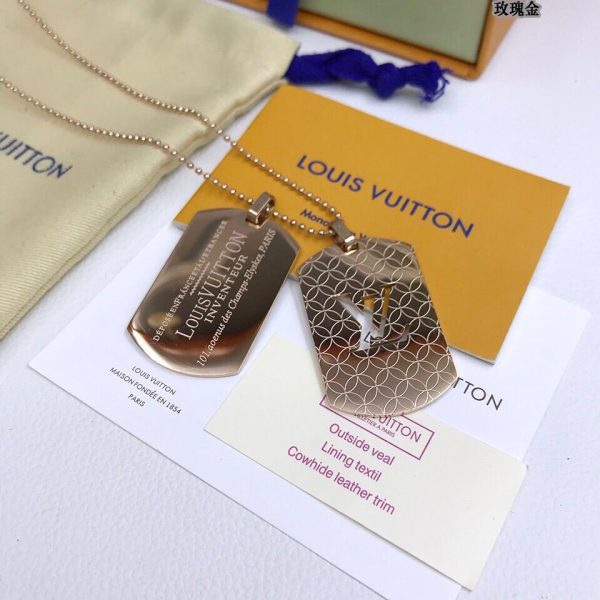 TO – Luxury Edition Necklace LUV022