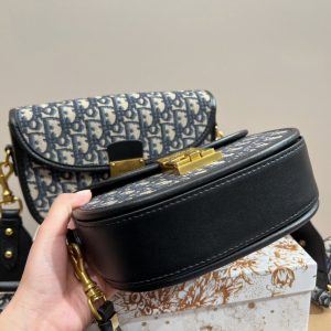 TO – New Luxury Bags DIR 363