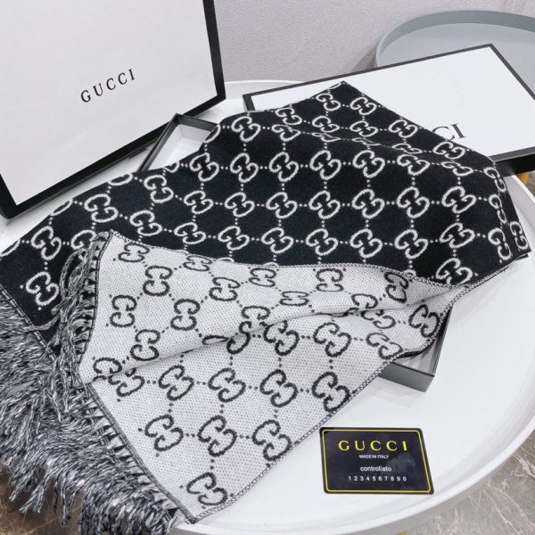 TO – Luxury Edition GCI Scarf 016