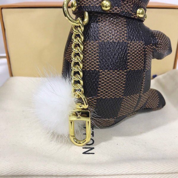 TO – Luxury Edition Keychains LUV 049