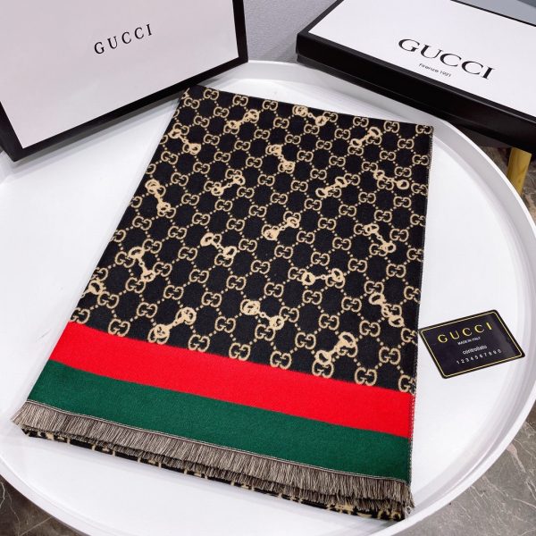 TO – Luxury Edition GCI Scarf 015