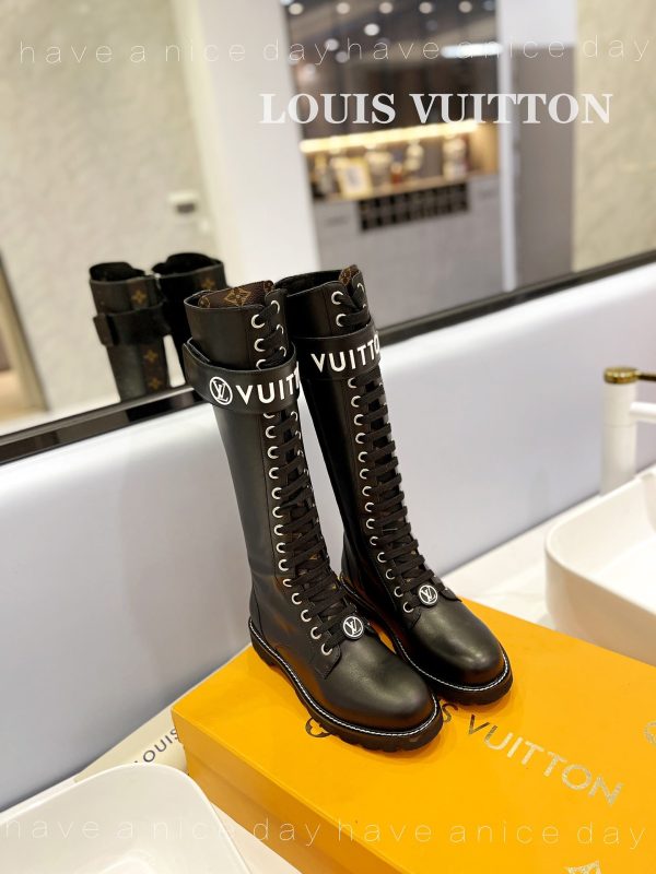 Designer LUV BOOTS 031