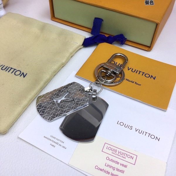 TO – Luxury Edition Keychains LUV 022