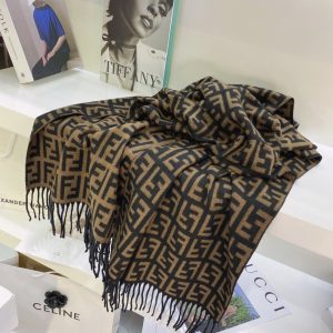 TO – Luxury Edition FEI Scarf 018