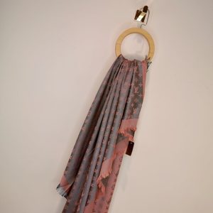 TO – Luxury Edition LUV Scarf 021