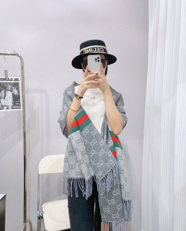 TO – Luxury Edition GCI Scarf 021