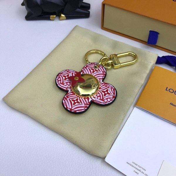 TO – Luxury Edition Keychains LUV 018