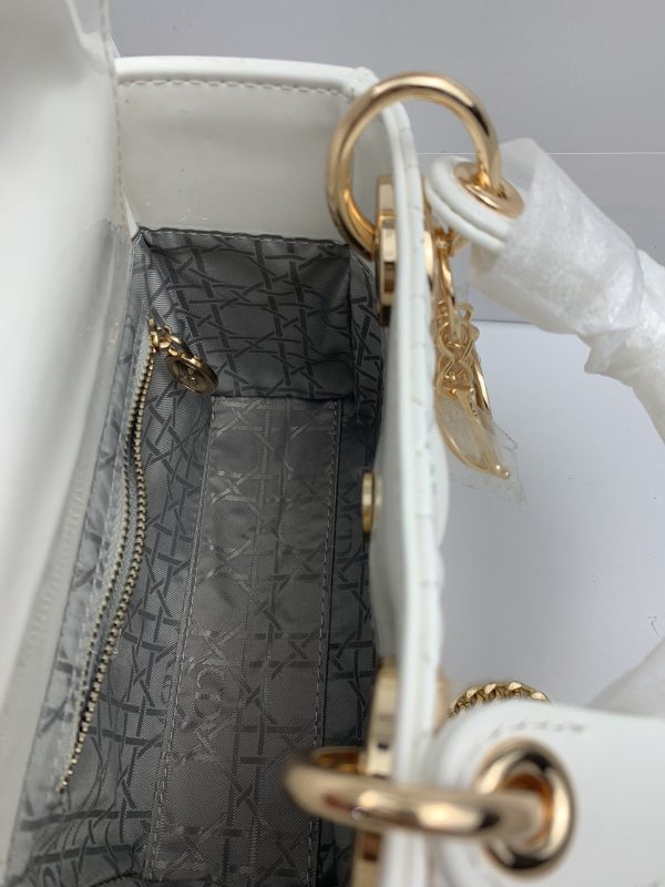 TO – Luxury Edition Bags DIR 261