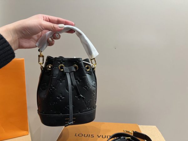 TO – New Luxury Bags LUV 755