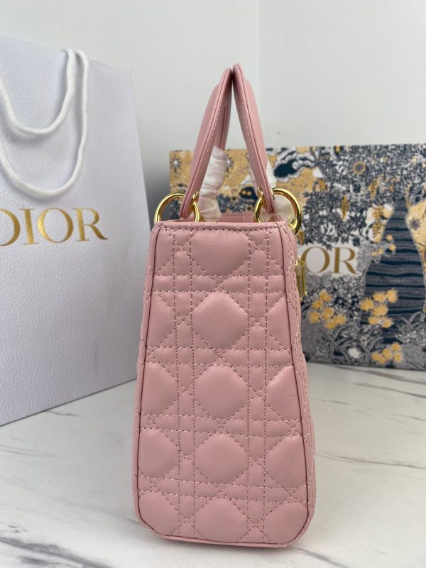 TO – Luxury Bags DIR 343