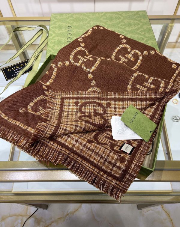 TO – Luxury Edition GCI Scarf 020