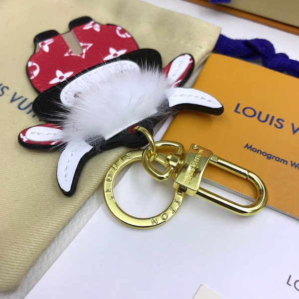 TO – Luxury Edition Keychains LUV 084