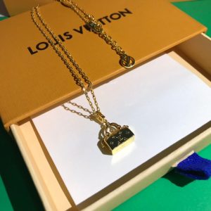 TO – Luxury Edition Necklace LUV027
