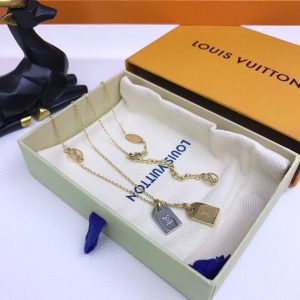 TO – Luxury Edition Necklace LUV017