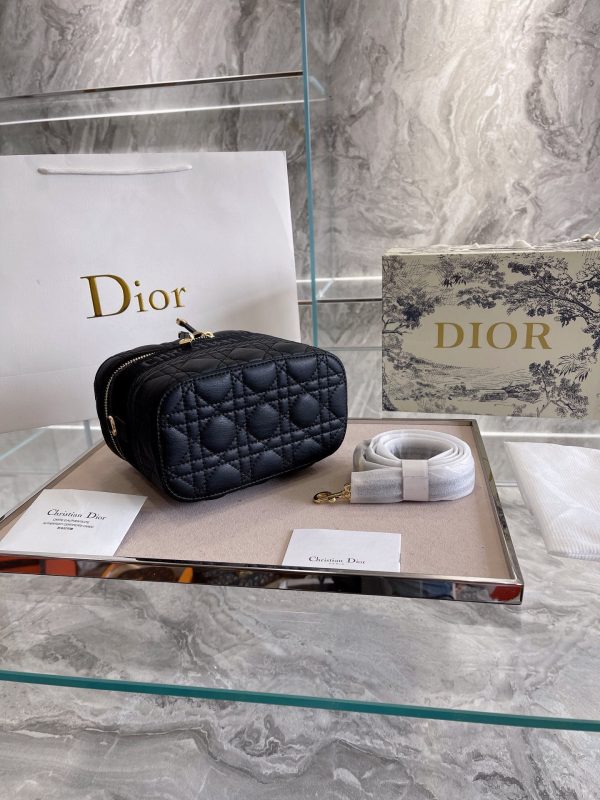 TO – Luxury Edition Bags DIR 215
