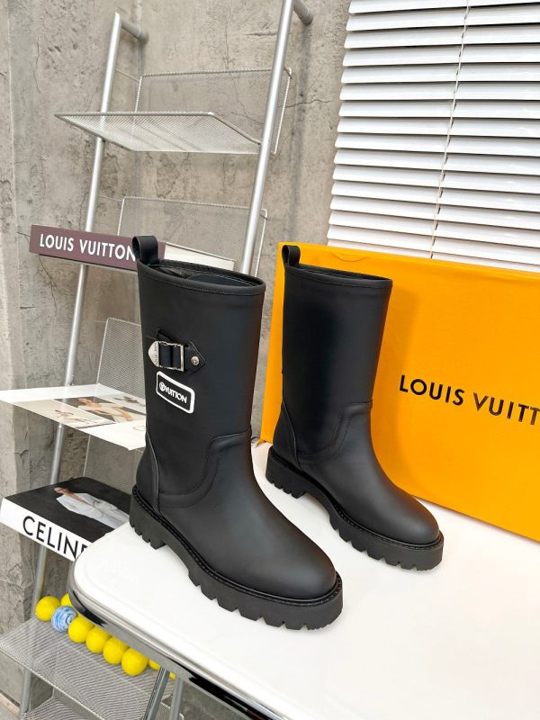 Designer LUV BOOTS 022