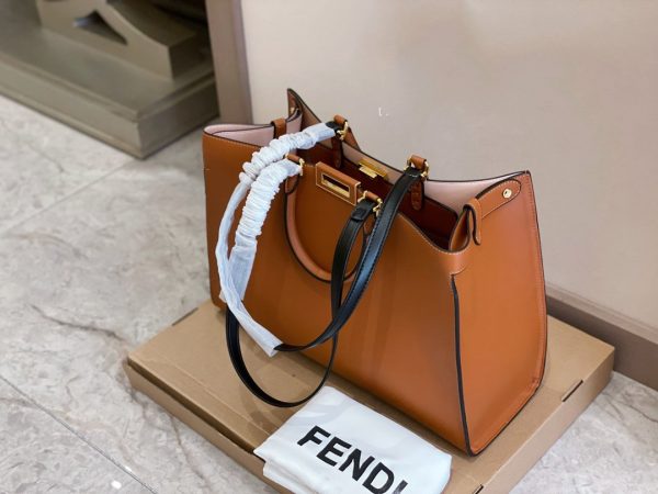 TO – Luxury Edition Bags FEI 143