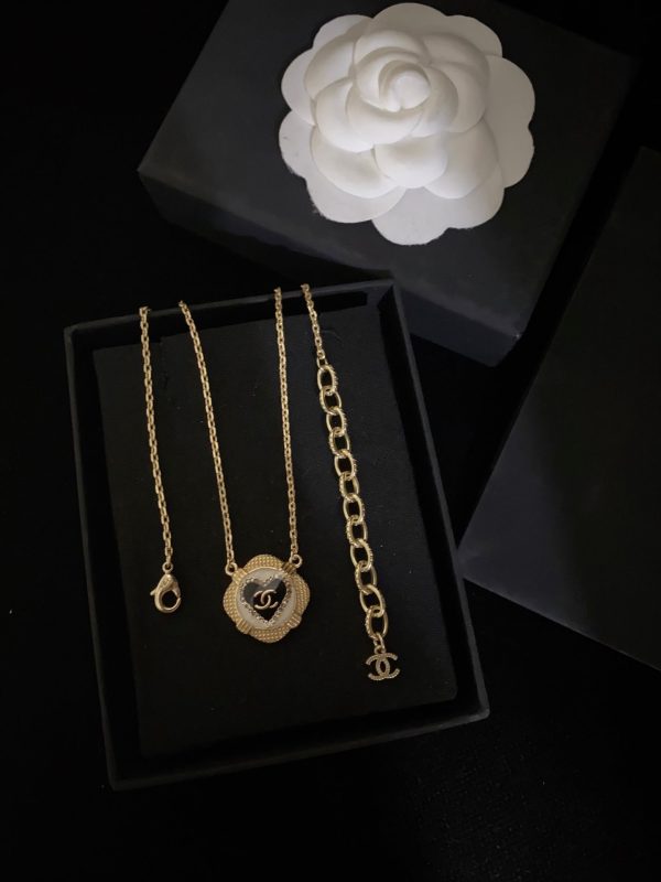 TO – Luxury Edition Necklace CH-L037