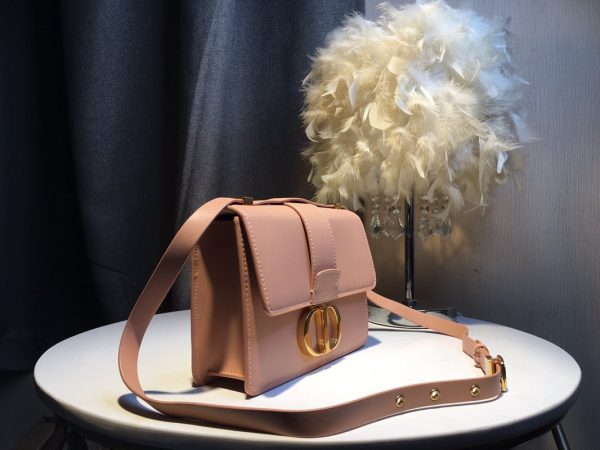 TO – Luxury Edition Bags DIR 238