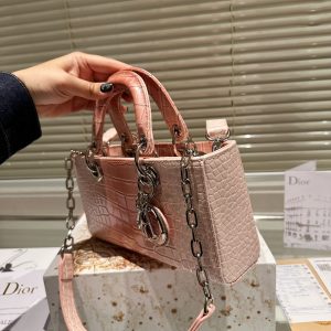 TO – New Luxury Bags DIR 372