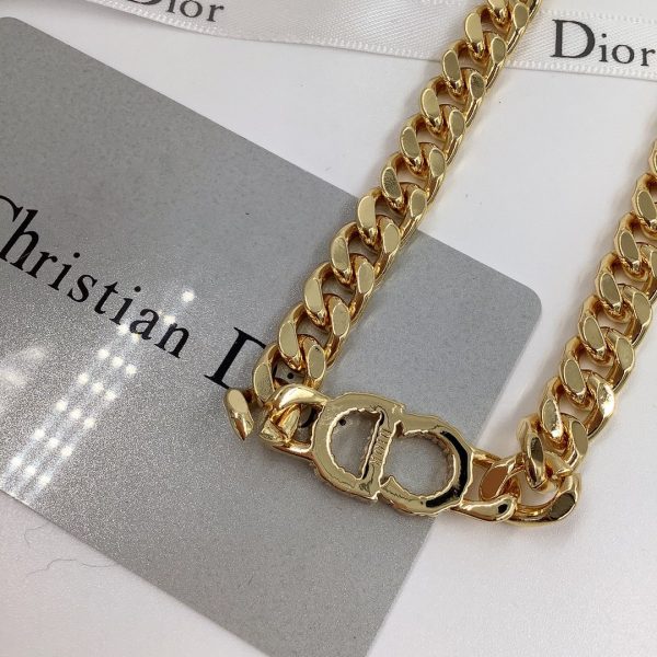 TO – Luxury Edition Necklace DIR006