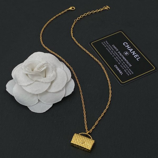 TO – Luxury Edition Necklace CH-L015