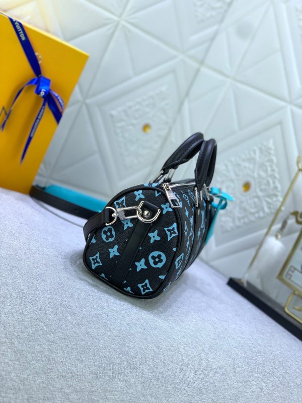 TO – Luxury Bag LUV 643