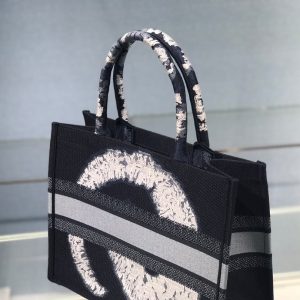 TO – Luxury Bags DIR 334