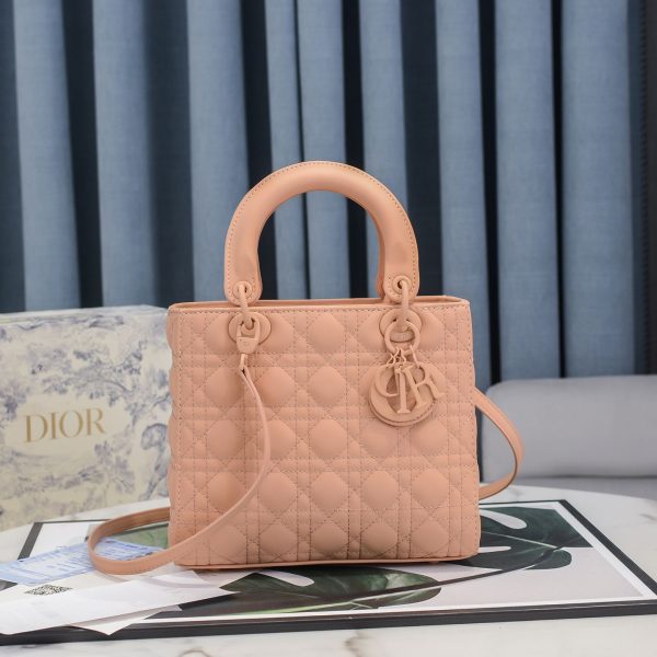 TO – Luxury Edition Bags DIR 221