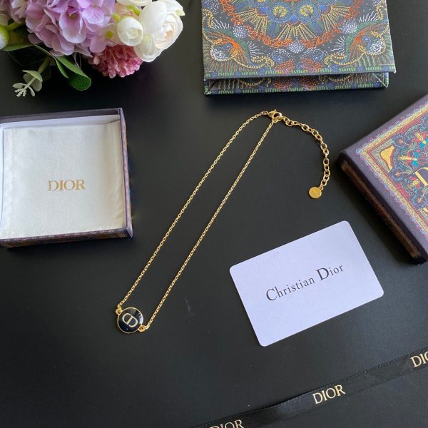 TO – Luxury Edition Necklace DIR001