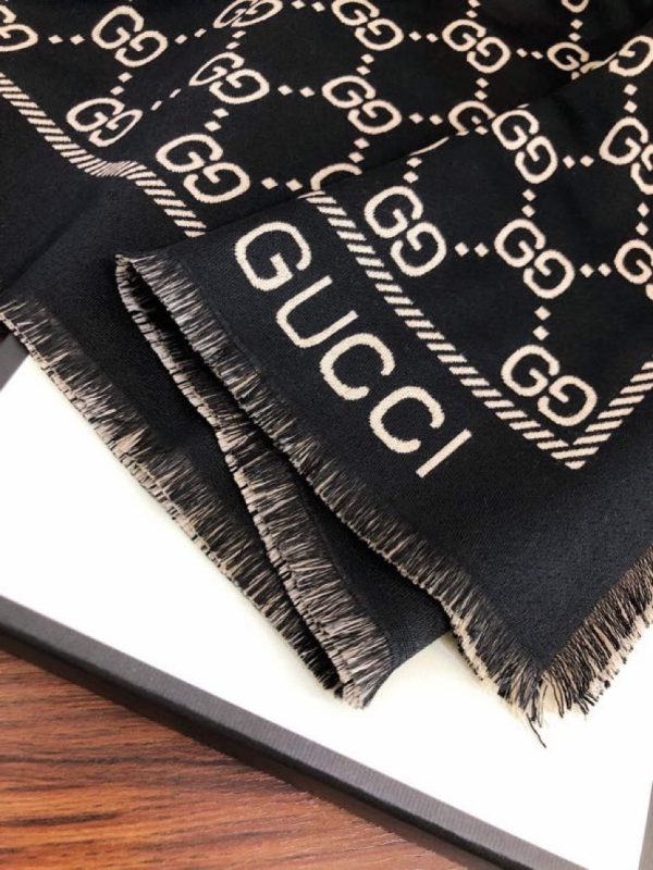 TO – Luxury Edition GCI Scarf 037