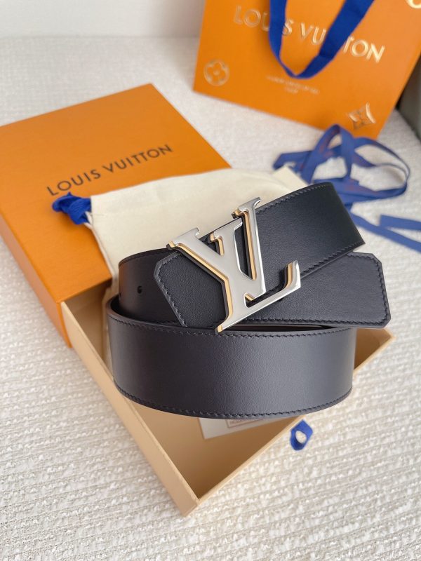 TO – Luxury LUV BELTS 030