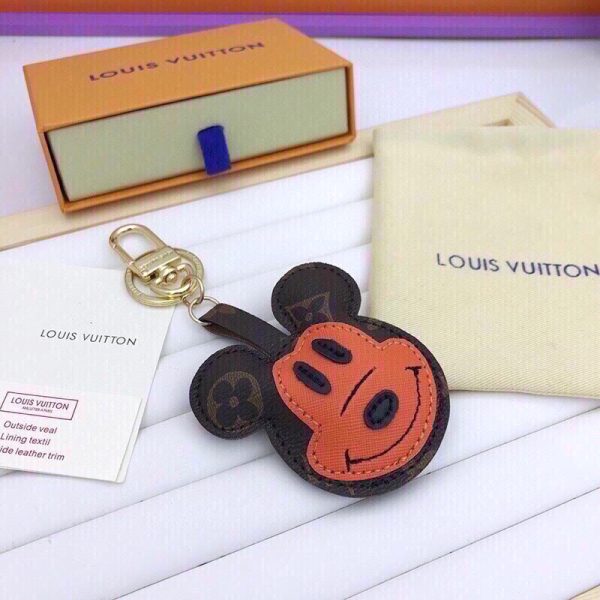 TO – Luxury Edition Keychains LUV 054