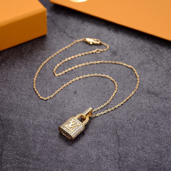 TO – Luxury Edition Necklace LUV025