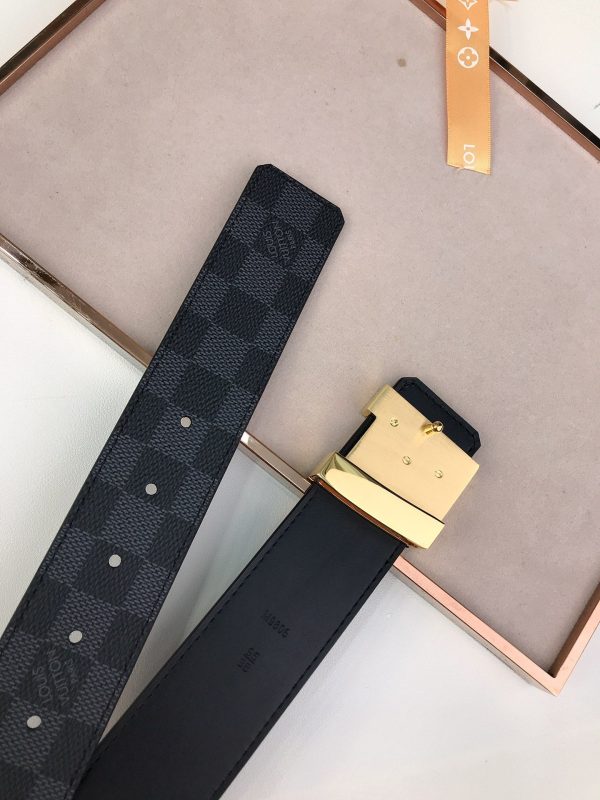 TO – Luxury LUV BELTS 006