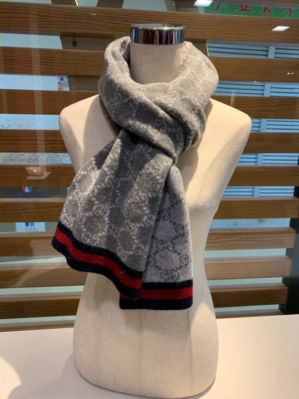 TO – Luxury Edition GCI Scarf 008