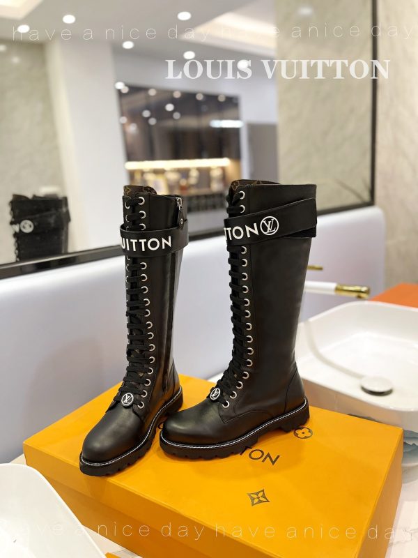 Designer LUV BOOTS 031