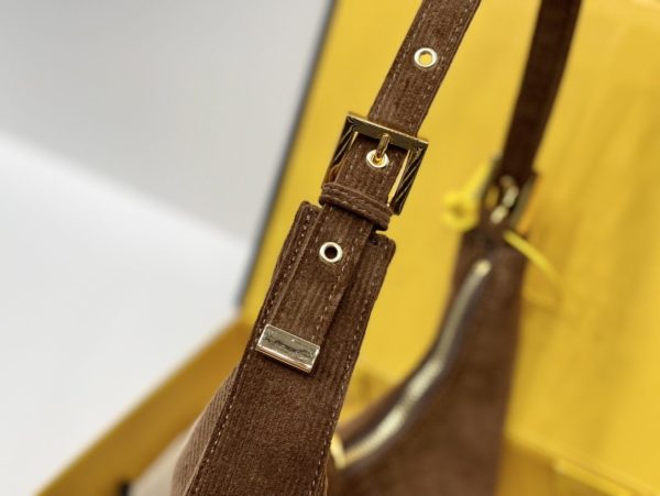 TO – Luxury Edition Bags FEI 200