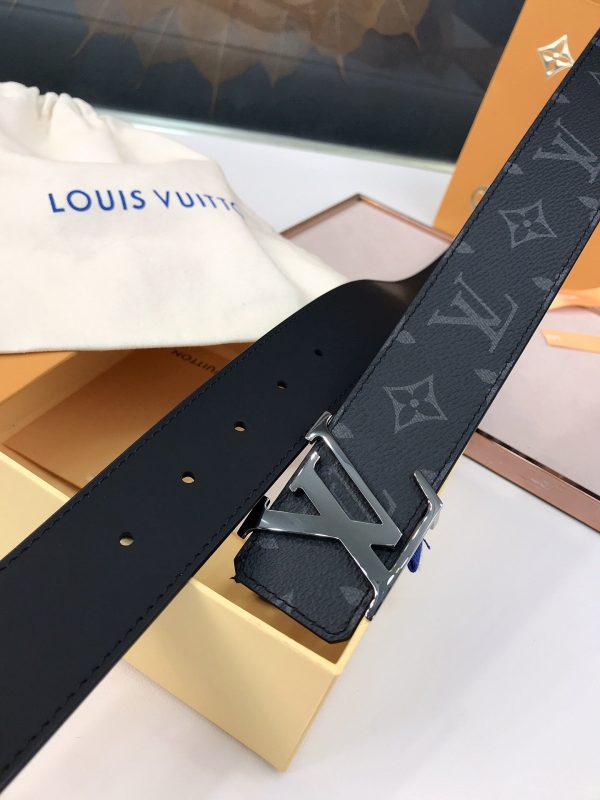 TO – Luxury LUV BELTS 003