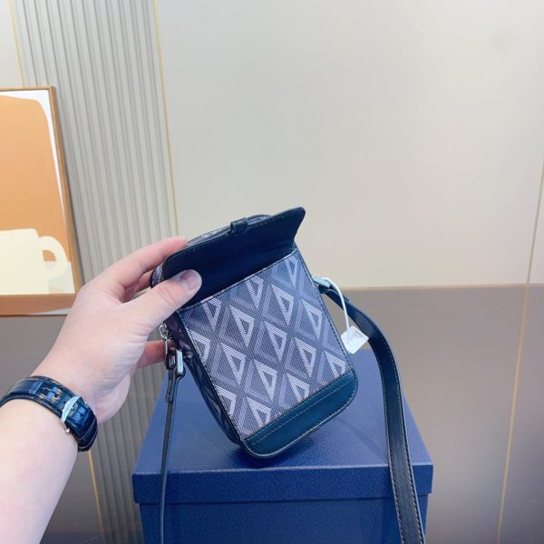 TO – New Luxury Bags DIR 367