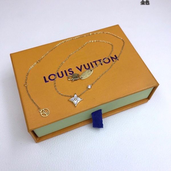 TO – Luxury Edition Necklace LUV005