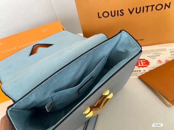 TO – Luxury Bags LUV 530