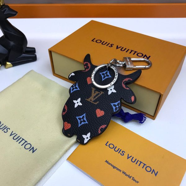 TO – Luxury Edition Keychains LUV 082