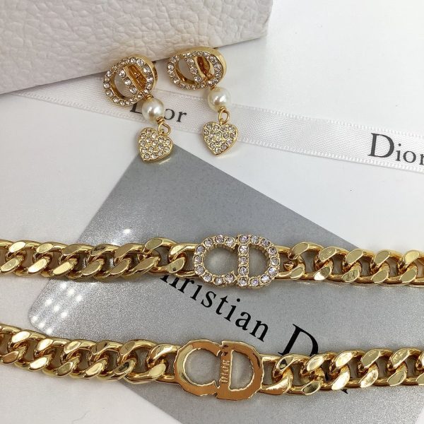 TO – Luxury Edition Necklace DIR006