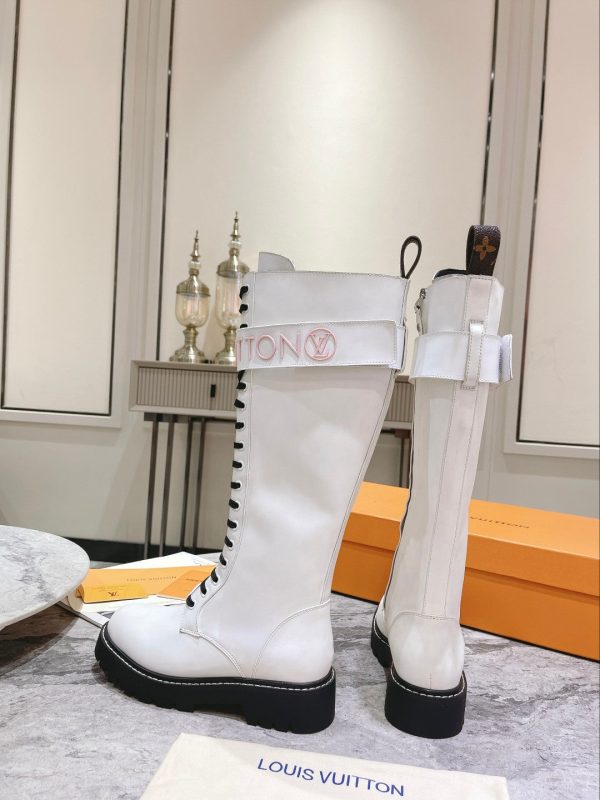 Designer LUV BOOTS 041