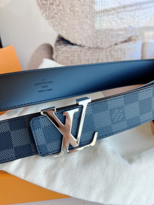 TO – Luxury LUV BELTS 028