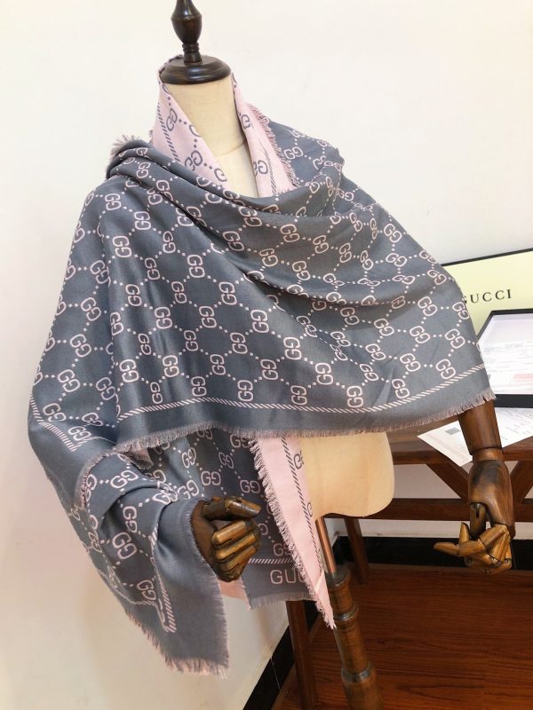 TO – Luxury Edition GCI Scarf 028