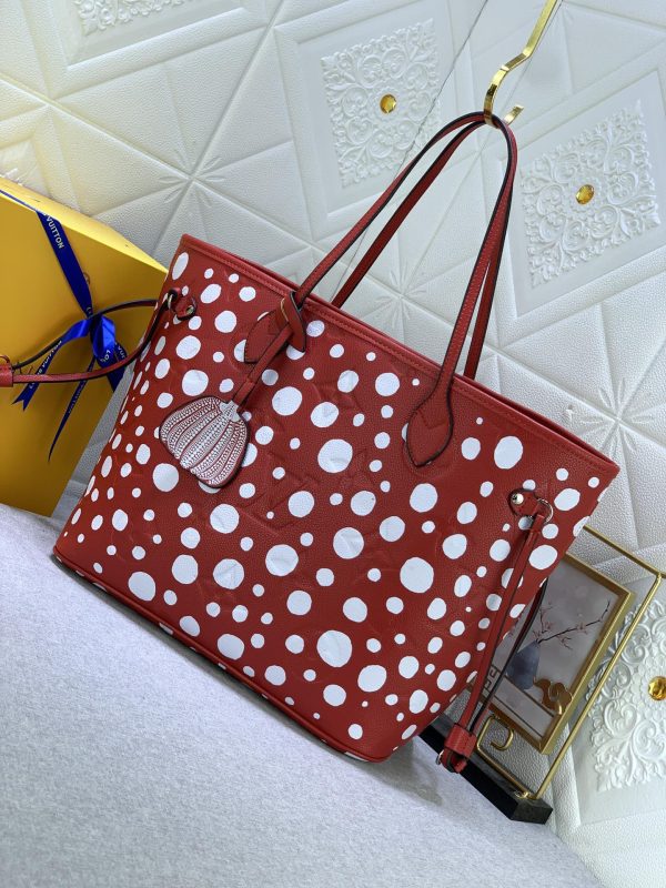 TO – Luxury Bag LUV 652