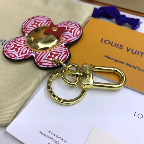 TO – Luxury Edition Keychains LUV 018