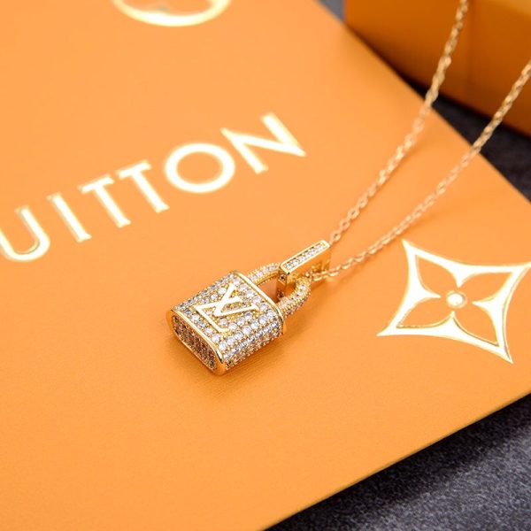 TO – Luxury Edition Necklace LUV025